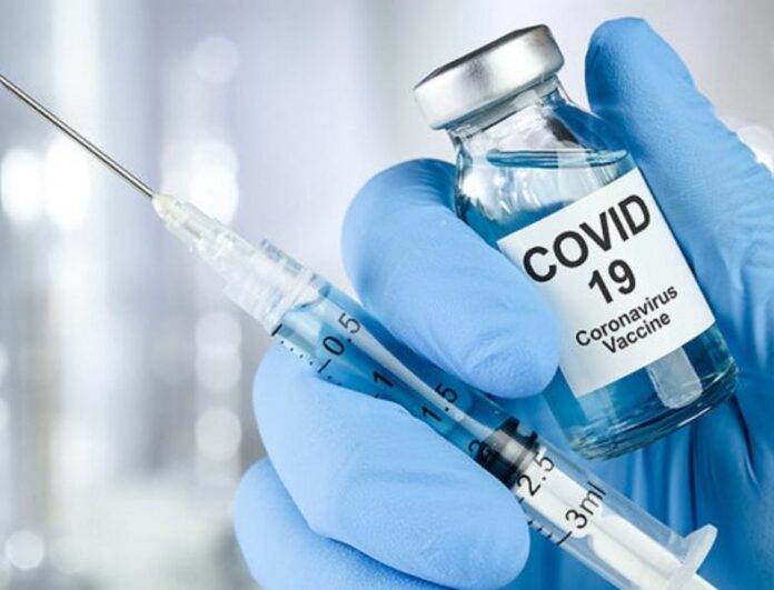 INSP: Doar 2,2% dintre românii vaccinați cu ambele doze s-au infectat cu COVID-19