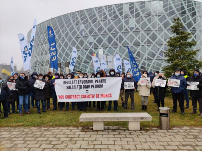 Protest al Sindicatului Petrom la sediul din Ploiești și rafinăria Petrobrazi