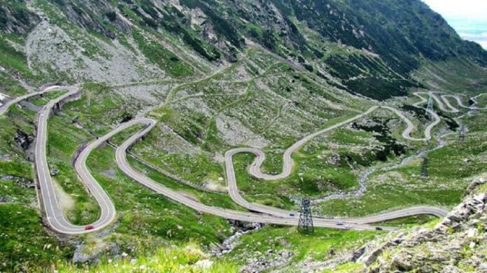 Trafic închis temporar, sâmbătă, pe un sector din DN7C (Transfăgărășan)
