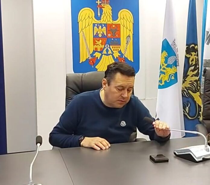 Primarul Andrei Volosevici vrea să ia bani de la Spitalul de Pediatrie și Spitalul Schuller ca să cumpere gaze Termo Ploiești