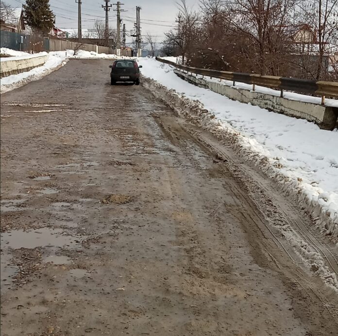 DJ 102 M, din satul Popești, comuna Podenii Noi, va fi asfaltat în primăvara acestui an
