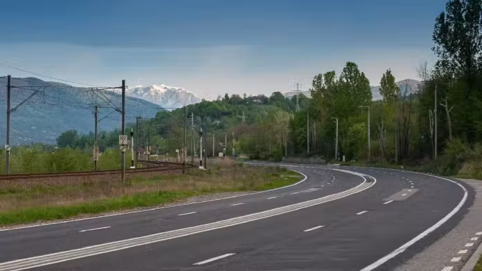 DN1 București–Ploiești se închide temporar la Puchenii Moșneni pentru montarea unei pasarele