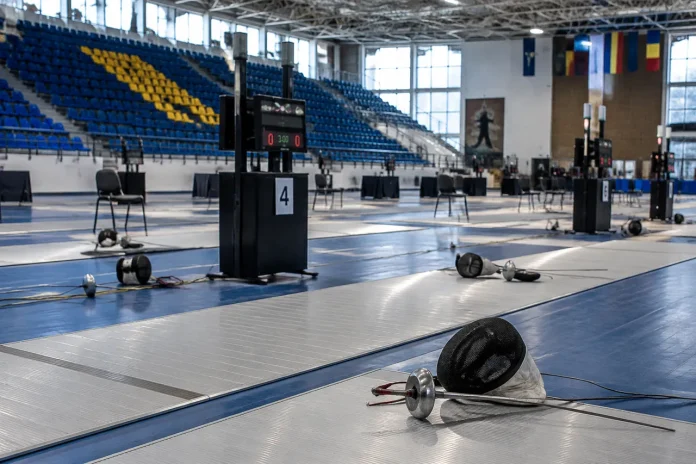 Planșele de la Sala Sporturilor Ploiești găzduiesc Cupa României la floretă