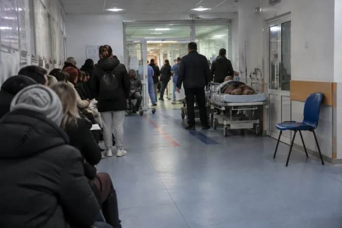 Reclamație privind nouă ore petrecute la UPU Ploiești cu un picior fracturat